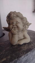 Lade das Bild in den Galerie-Viewer, Poli Figur in Betonoptik &quot;Engelsgesicht&quot;
