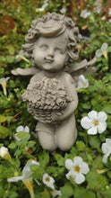 Lade das Bild in den Galerie-Viewer, Poli Figur in Betonoptik &quot;Blumenmädchen&quot;
